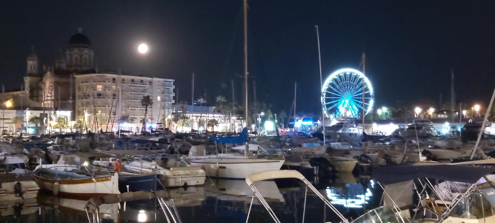 Sublime Vue Mer,Parking,Wifi Fréjus Kültér fotó