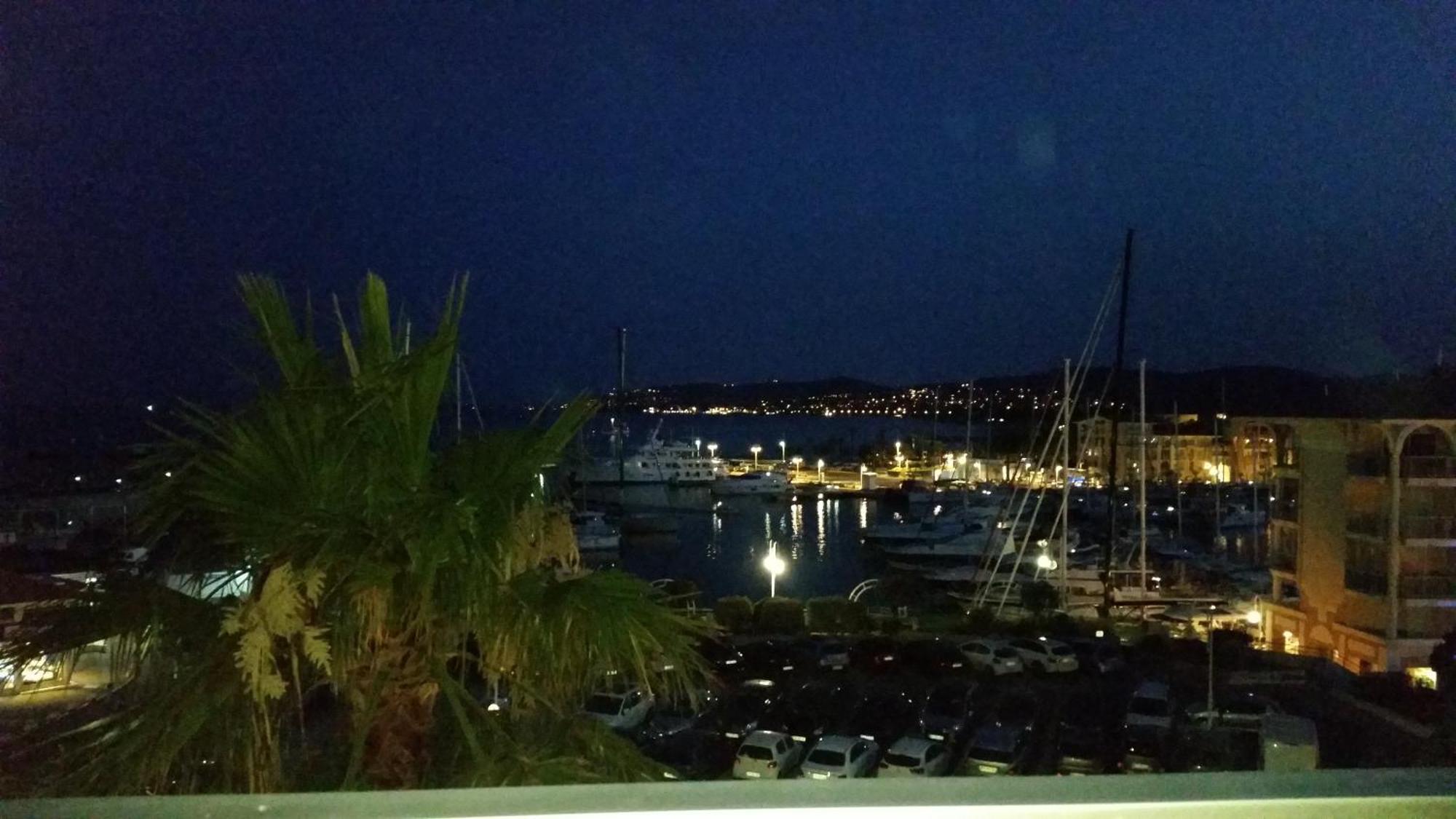 Sublime Vue Mer,Parking,Wifi Fréjus Kültér fotó