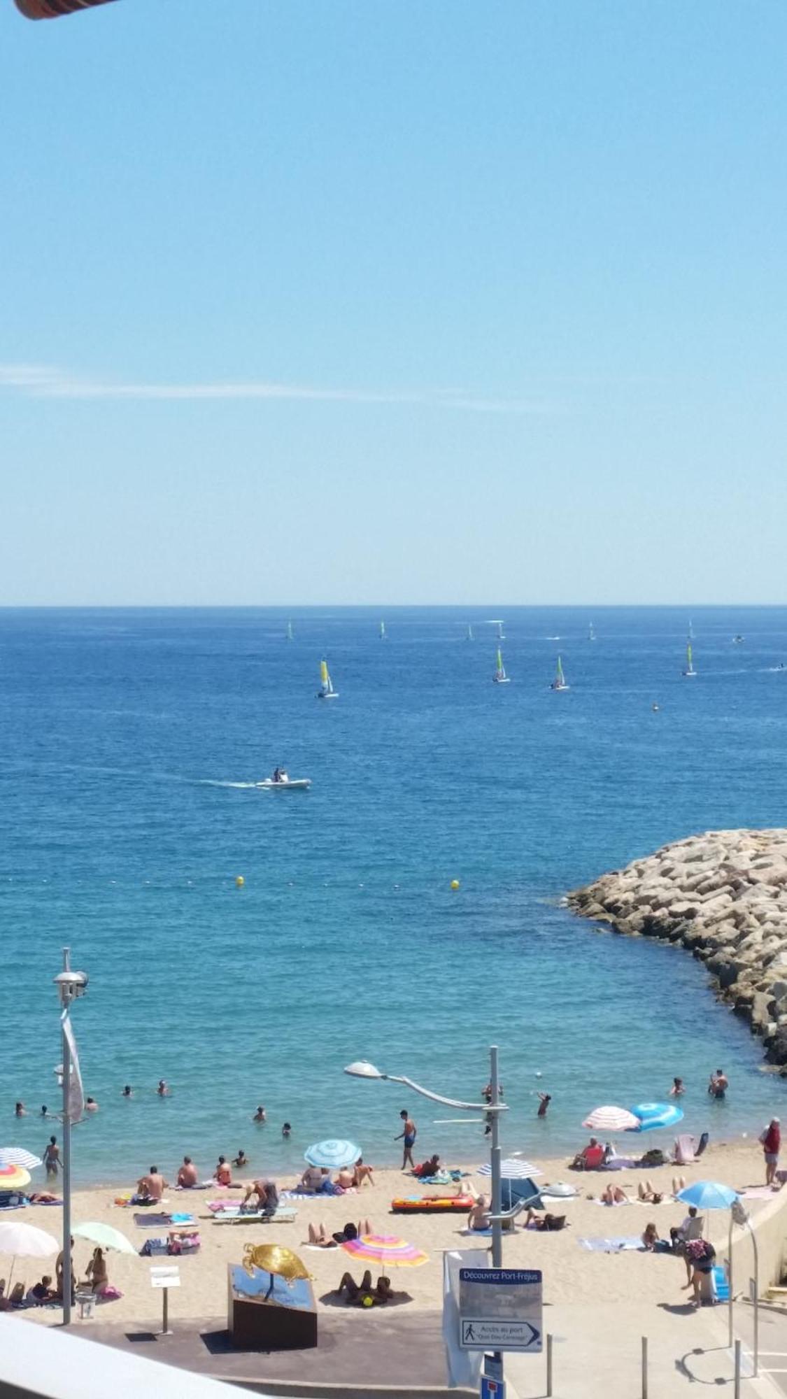 Sublime Vue Mer,Parking,Wifi Fréjus Kültér fotó